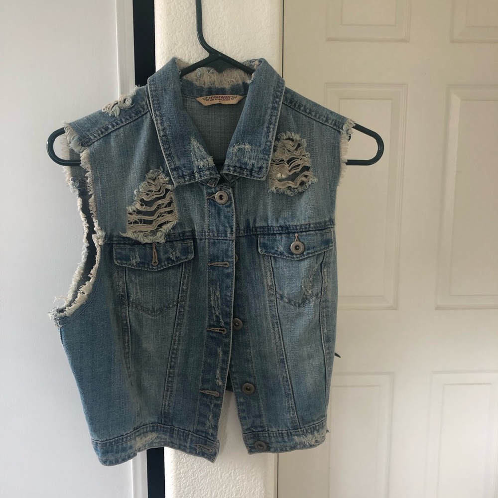 Short Jean Vest